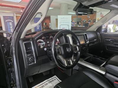 2014 RAM 1500 Laramie - Photo 11 - Hamilton, OH 45015
