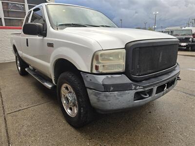 2006 Ford F-250 XL EXTENDED CAB 4X4   - Photo 3 - Hamilton, OH 45015