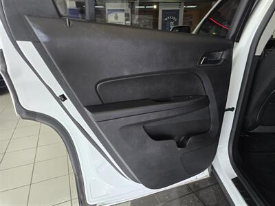 2014 GMC Terrain SLE-1   - Photo 11 - Hamilton, OH 45015