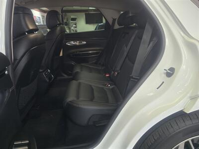 2025 Genesis GV70 2.5T STANDARD 4DR SUV AWD - Photo 12 - Hamilton, OH 45015