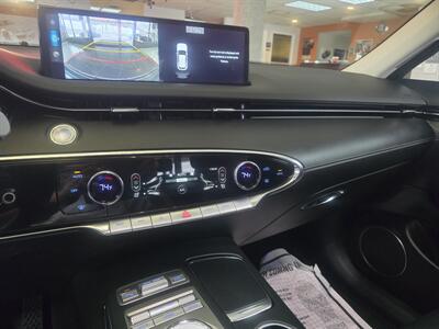 2025 Genesis GV70 2.5T STANDARD 4DR SUV AWD - Photo 20 - Hamilton, OH 45015