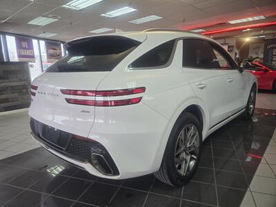 2025 Genesis GV70 2.5T STANDARD 4DR SUV AWD - Photo 4 - Hamilton, OH 45015