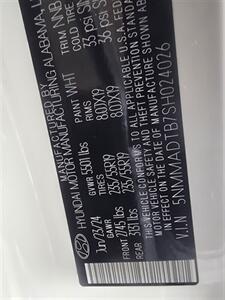 2025 Genesis GV70 2.5T STANDARD 4DR SUV AWD - Photo 31 - Hamilton, OH 45015