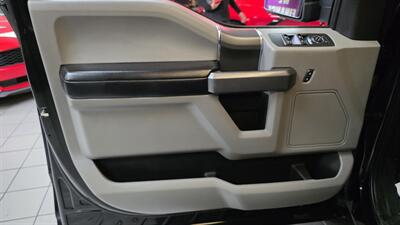 2016 Ford F-150 XLT SUPER CREW 4X4 - Photo 20 - Hamilton, OH 45015