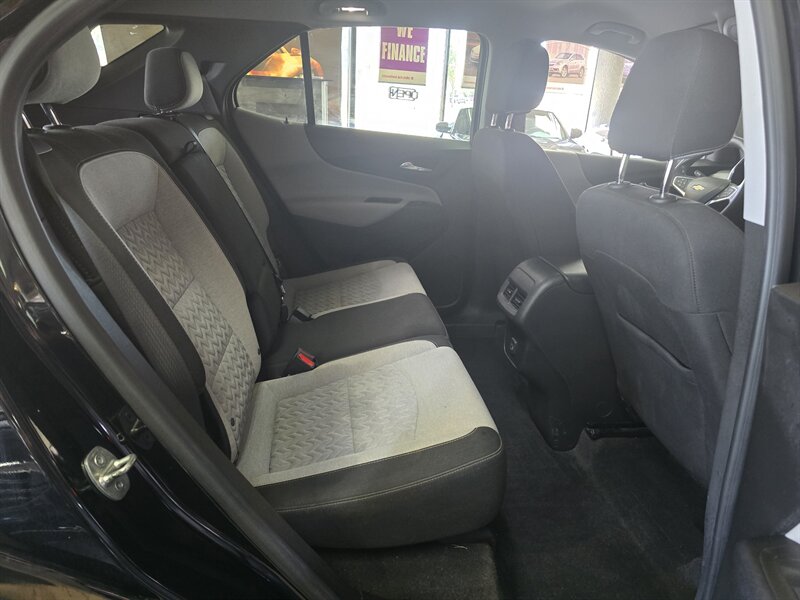 2023 Chevrolet Equinox LS 4DR SUV w/1LS - Photo 16 - Hamilton, OH 45015