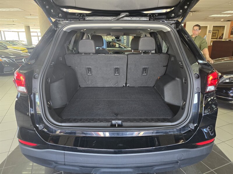 2023 Chevrolet Equinox LS 4DR SUV w/1LS - Photo 30 - Hamilton, OH 45015
