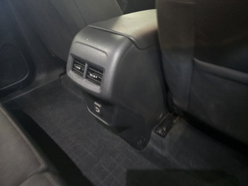 2023 Chevrolet Equinox LS 4DR SUV w/1LS - Photo 17 - Hamilton, OH 45015