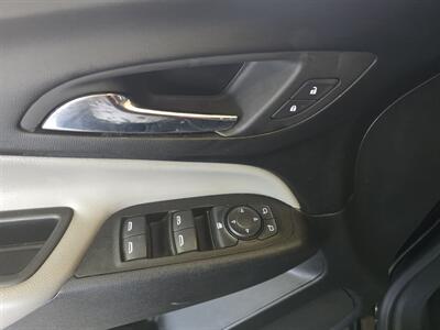 2023 Chevrolet Equinox LS 4DR SUV w/1LS - Photo 18 - Hamilton, OH 45015