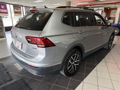 2021 Volkswagen Tiguan SE 4Motion   - Photo 6 - Hamilton, OH 45015