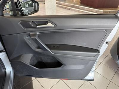2021 Volkswagen Tiguan SE 4Motion   - Photo 25 - Hamilton, OH 45015