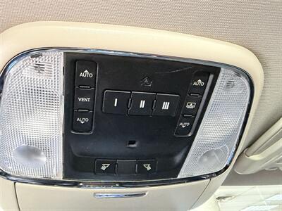 2019 Chrysler 300 Series Limited - Photo 16 - Hamilton, OH 45015