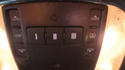 2018 Chrysler 300 Series S 4DR SEDAN   - Photo 19 - Hamilton, OH 45015