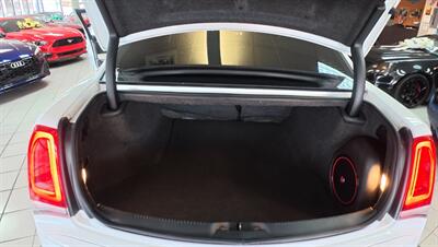 2018 Chrysler 300 Series S 4DR SEDAN   - Photo 24 - Hamilton, OH 45015