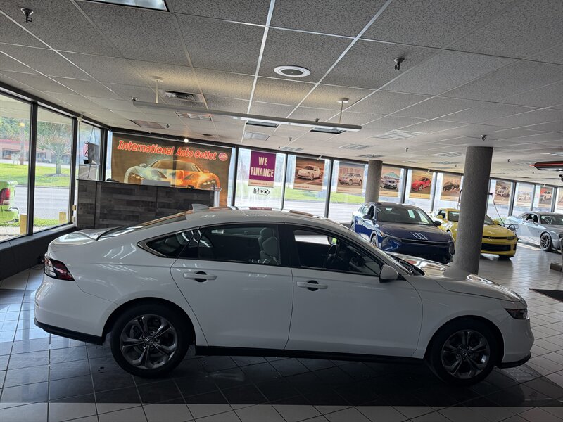 2024 Honda Accord EX - Photo 5 - Hamilton, OH 45015