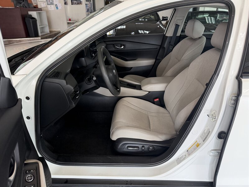 2024 Honda Accord EX - Photo 9 - Hamilton, OH 45015