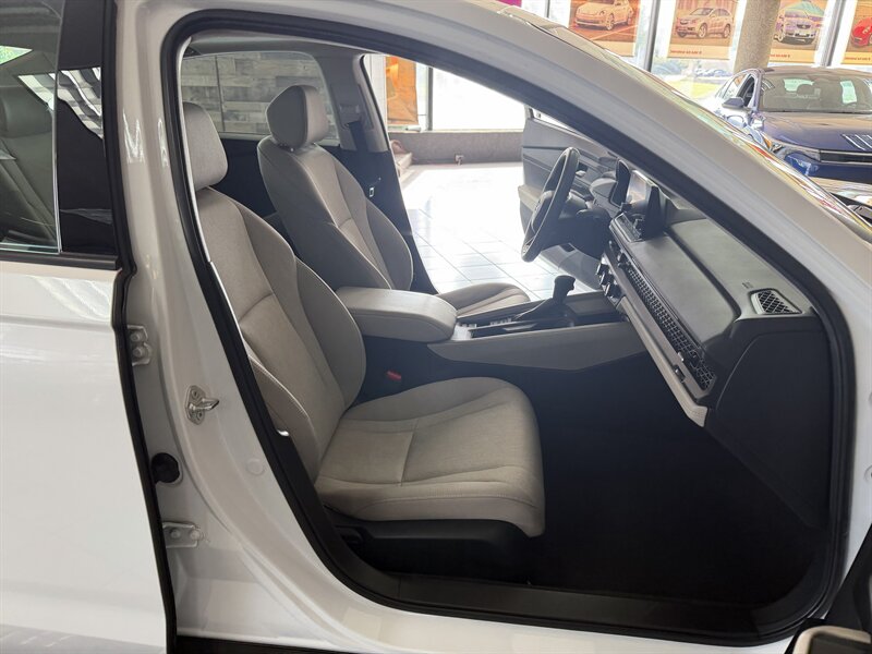 2024 Honda Accord EX - Photo 25 - Hamilton, OH 45015