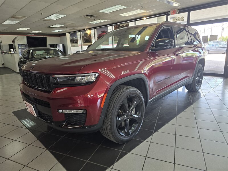 2022 Jeep Grand Cherokee L Limited   - Photo 1 - Hamilton, OH 45015