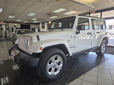 2014 Jeep Wrangler UNLIMITED SAHARA 4DR SUV 4X4   - Photo 1 - Hamilton, OH 45015