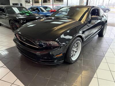 2013 Ford Mustang V6   - Photo 1 - Hamilton, OH 45015
