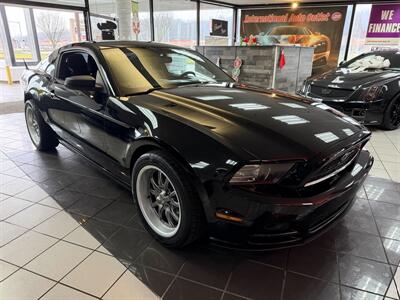 2013 Ford Mustang V6   - Photo 4 - Hamilton, OH 45015