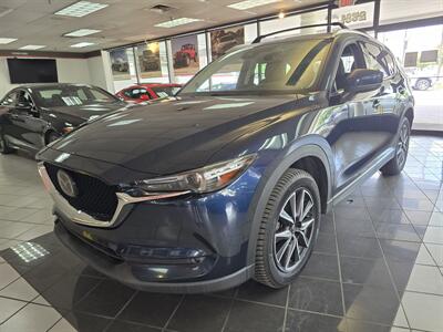 2017 Mazda CX-5 Grand Touring   - Photo 1 - Hamilton, OH 45015