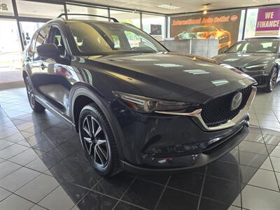 2017 Mazda CX-5 Grand Touring   - Photo 3 - Hamilton, OH 45015