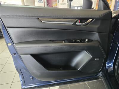 2017 Mazda CX-5 Grand Touring   - Photo 7 - Hamilton, OH 45015