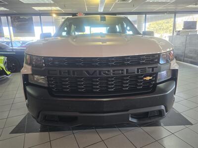 2022 Chevrolet Silverado 1500 Work Truck   - Photo 2 - Hamilton, OH 45015