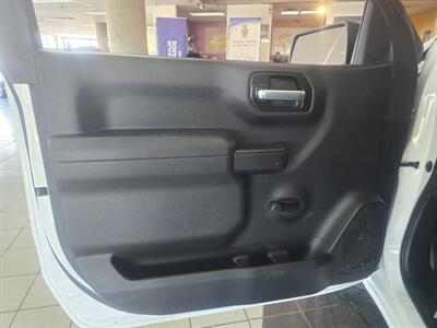 2022 Chevrolet Silverado 1500 Work Truck   - Photo 7 - Hamilton, OH 45015