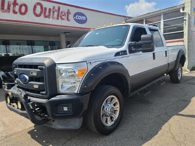 2012 Ford F-250 XLT SUPER CREW 4X4   - Photo 1 - Hamilton, OH 45015