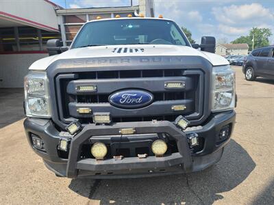 2012 Ford F-250 XLT SUPER CREW 4X4   - Photo 3 - Hamilton, OH 45015