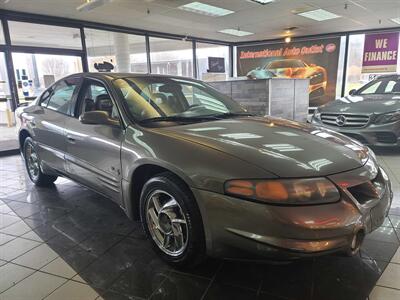 2001 Pontiac Bonneville SLE 4DR SEDAN   - Photo 4 - Hamilton, OH 45015