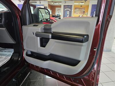 2016 Ford F-150 XLT SUPER CREW 4X4/V6/XTR   - Photo 12 - Hamilton, OH 45015