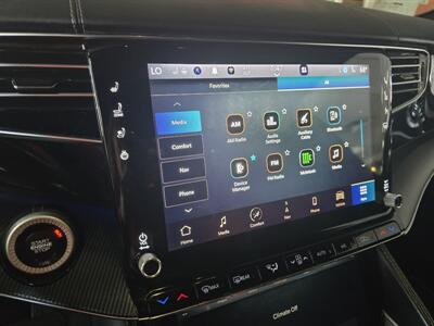 2022 Jeep Wagoneer Series II 4DR SUV 4X4   - Photo 36 - Hamilton, OH 45015