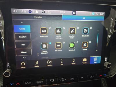 2022 Jeep Wagoneer Series II 4DR SUV 4X4   - Photo 35 - Hamilton, OH 45015