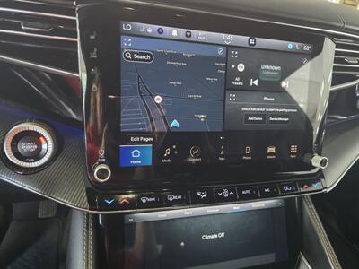 2022 Jeep Wagoneer Series II 4DR SUV 4X4   - Photo 30 - Hamilton, OH 45015