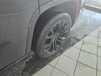 2022 Jeep Wagoneer Series II 4DR SUV 4X4   - Photo 43 - Hamilton, OH 45015