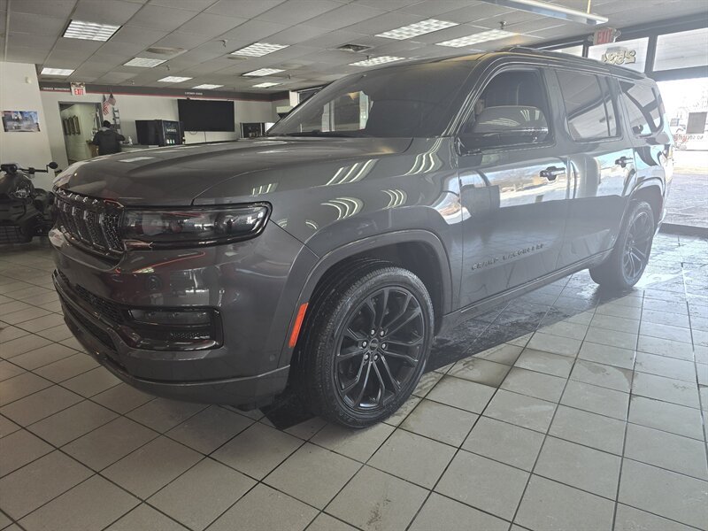 2022 Jeep Wagoneer Series II 4DR SUV 4X4  