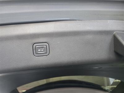 2020 Buick Enclave Essence - Photo 29 - Hamilton, OH 45015