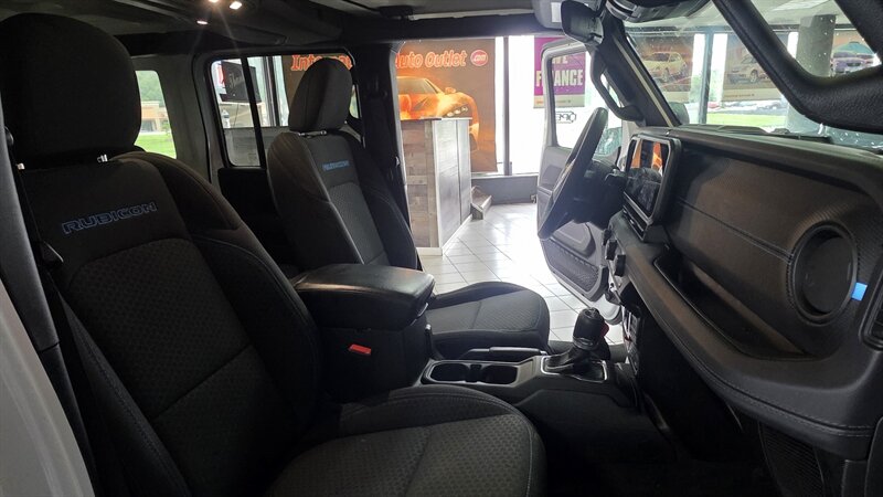2024 Jeep Wrangler Rubicon 4xe 4DR SUV 4X4 - Photo 28 - Hamilton, OH 45015