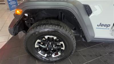 2024 Jeep Wrangler Rubicon 4xe 4DR SUV 4X4 - Photo 33 - Hamilton, OH 45015
