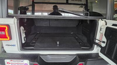 2024 Jeep Wrangler Rubicon 4xe 4DR SUV 4X4 - Photo 30 - Hamilton, OH 45015