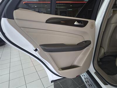 2015 Mercedes-Benz ML 350 4DR SUV   - Photo 10 - Hamilton, OH 45015