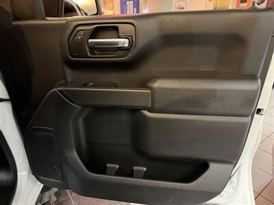 2019 Chevrolet Silverado 1500 Custom 4DR EXTENDED CAB 4X4 - Photo 26 - Hamilton, OH 45015