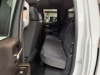 2019 Chevrolet Silverado 1500 Custom 4DR EXTENDED CAB 4X4 - Photo 19 - Hamilton, OH 45015