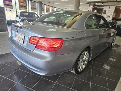 2011 BMW 328i 2DR CONVERTIBLE   - Photo 6 - Hamilton, OH 45015