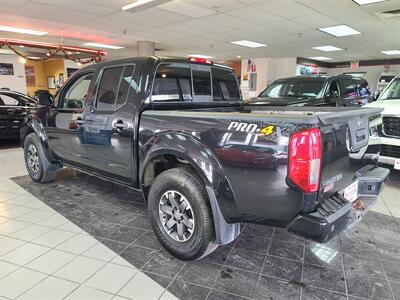 2018 Nissan Frontier PRO-4X 4DR CREWCAB 4X4   - Photo 7 - Hamilton, OH 45015