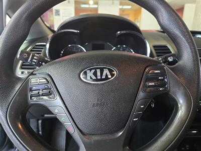 2016 Kia Forte 5 LX 4DR HATCHBACK   - Photo 26 - Hamilton, OH 45015