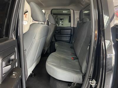2014 RAM 1500 Express   - Photo 17 - Hamilton, OH 45015