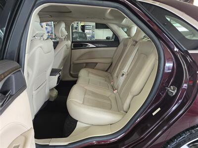 2017 Lincoln MKZ/Zephyr Reserve 4DR SEDAN AWD   - Photo 11 - Hamilton, OH 45015